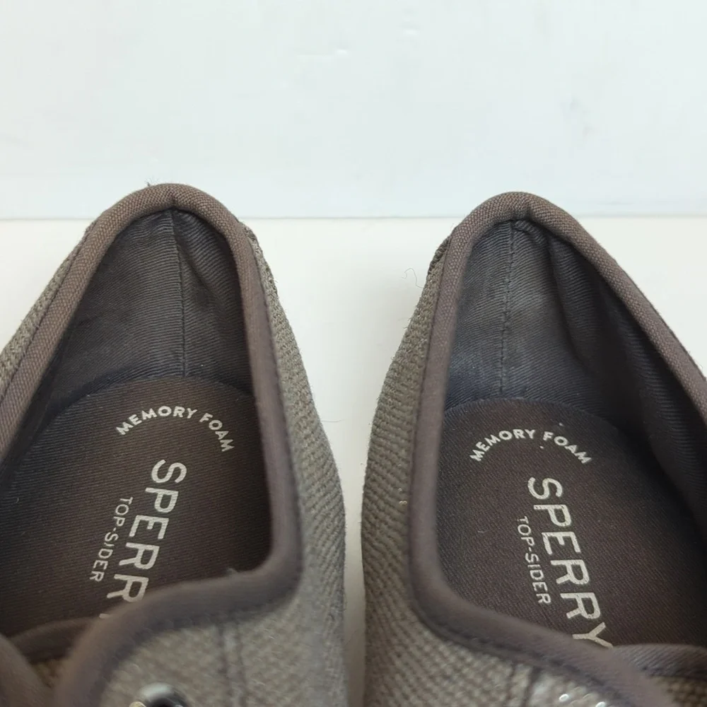 Sperry Top Sider Seacoast grey and silver metallic boat shoe woman's size 10